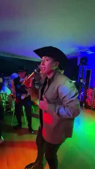 DK Musick en vivo — Popular · 5